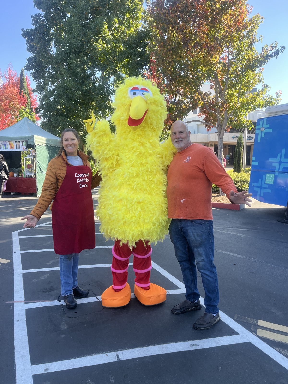 Jeff and Angela Powell, owners of Coastal Kettle Corn, at a fall festival